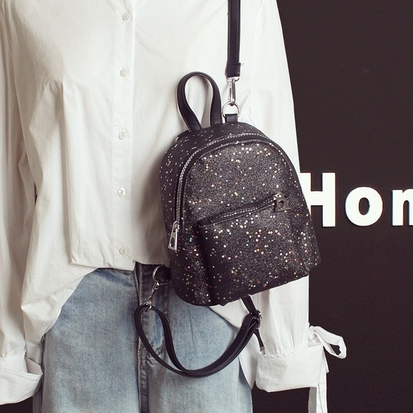 Egyszerű női hátizsák fényes részecskékkel és külső zsebbel négy színben