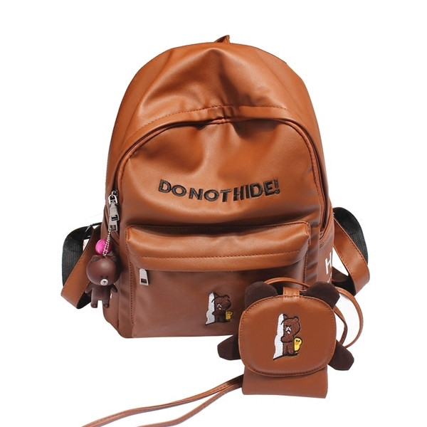 Eko bőrből készült sport-hétköznapi női hátizsák felirattal és mini applikációval három színben