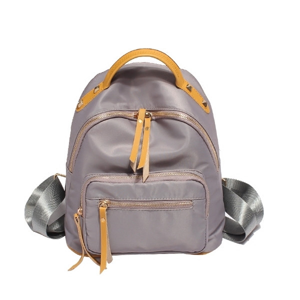 Sport és hétköznapi női hátizsák fekete és szürke színben