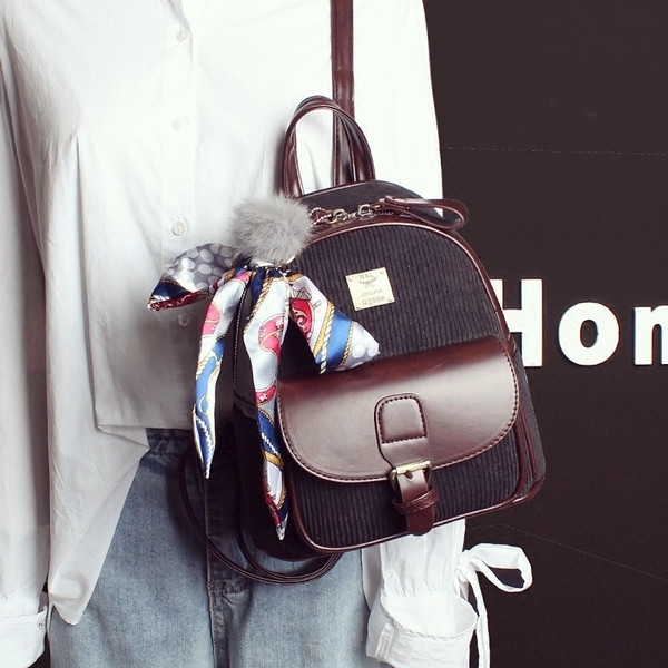 Μοντέρνο γυναικείο σακίδιο κατάλληλο για τη καθημερινή ζωή με αξεσουάρ  + κασκόλ σε τρία χρώματα