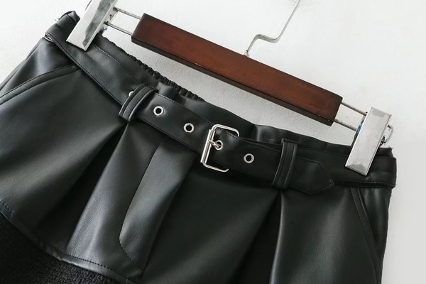 Elegáns női műbőr rövidnadrág elasztikus derékkal