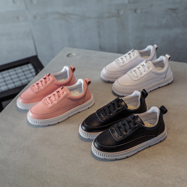 Uniszex gyerek tornacipő három színben, mindennapi használatra