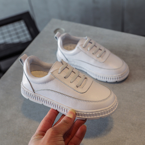 Uniszex gyerek tornacipő három színben, mindennapi használatra