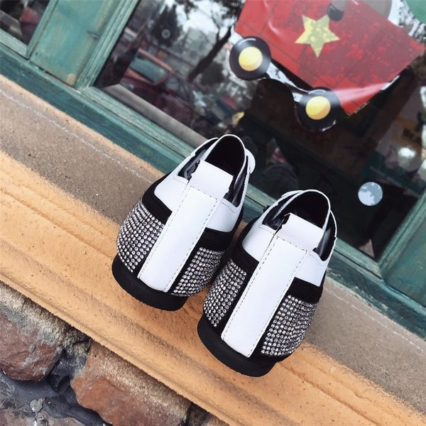 Дамски кецове с мъниста в три цвята