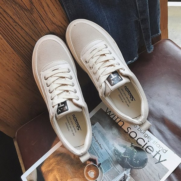 Alkalmi női tornacipő, három színben, platformmal