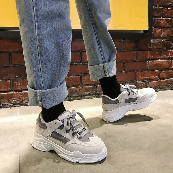 Női tornacipő mindennapi használatra és sportoláshoz