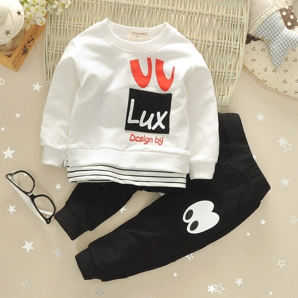 Sport és napi unisex gyerekcsapat két részből, három színben