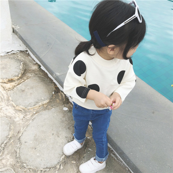 Bluza de copii delicata pentru fete cu buline in stil liber in doua culori