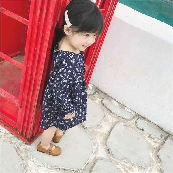 Rochie de copii delicata pentru fete cu flori in trei culori