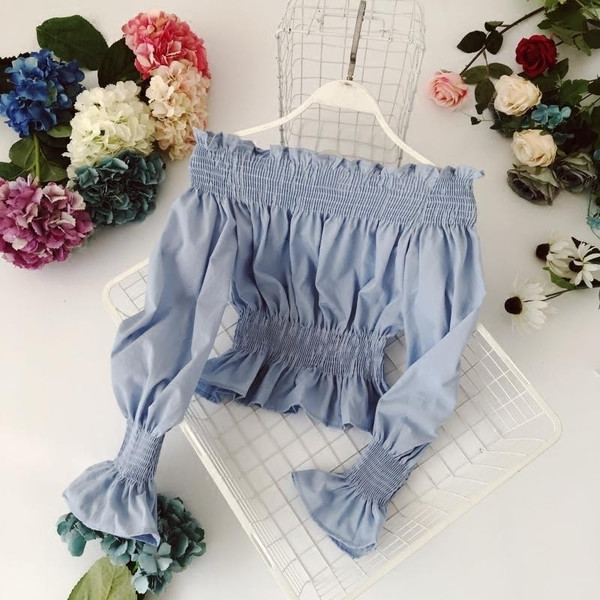 Дамска блуза с широки рамене