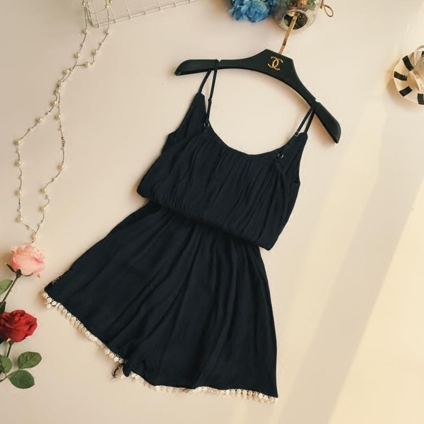 Rochie de dama cu broderie