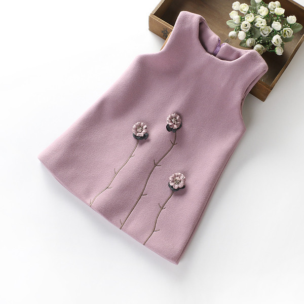 Finom gyerekruha lányoknak 3D hímzéssel több színben