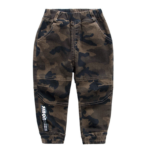 Pantaloni sport-casual de camuflaj pentru baieti