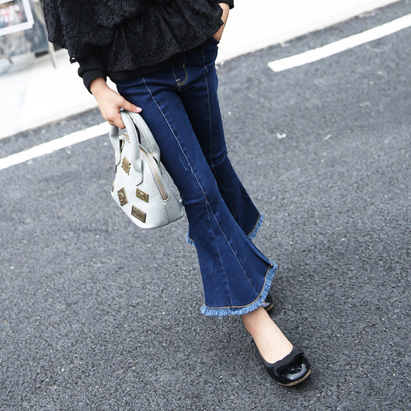 Blugi copii moderni pentru fete tip Charleston cu franjuri intr-o culoare inchisa