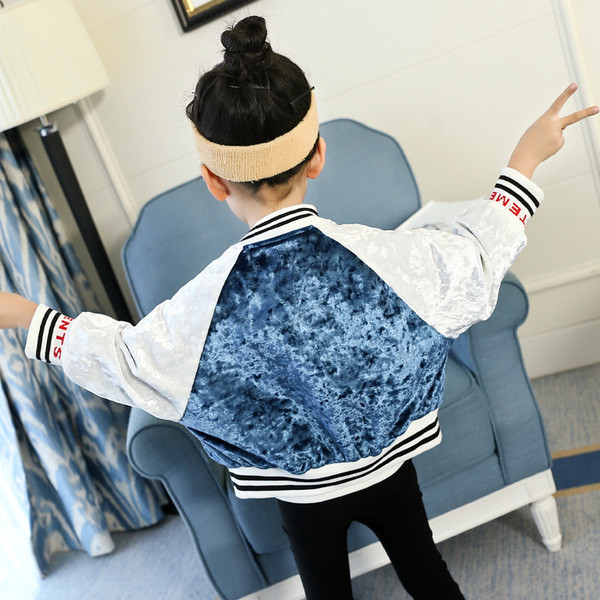 Παιδικό σακάκι άνοιξης-φθινοπώρου για κορίτσια με βελούδινο κάλυμμα σε δύο χρώματα