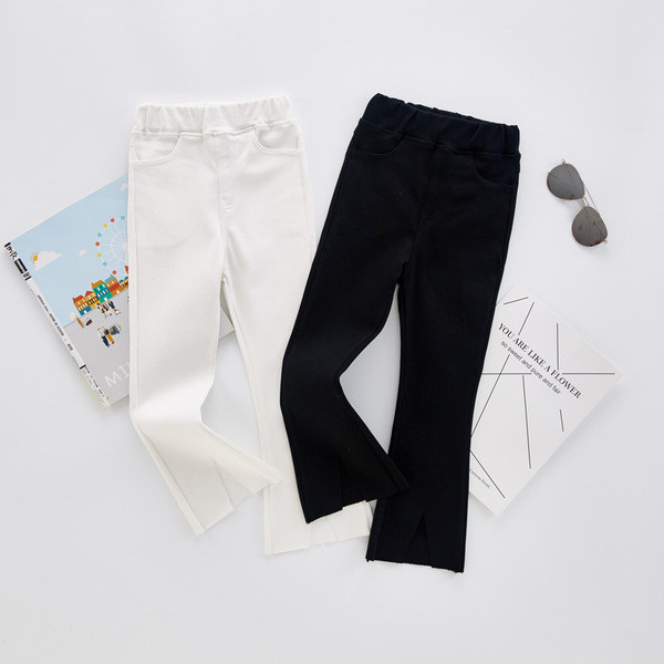 Κομψά παιδικά παντελόνια 9/10 για κορίτσια σε λευκό και μαύρο χρώμα