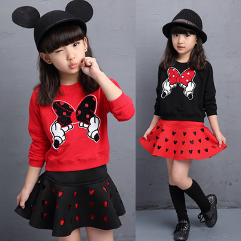 Модерен ежедневен детски комплект от две части блуза+пола в черен и червен цвят