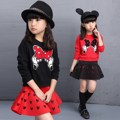Модерен ежедневен детски комплект от две части блуза+пола в черен и червен цвят