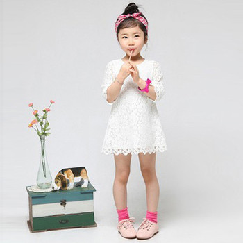 Нежна детска дантелена рокля за момичета с О-образна яка в три цвята