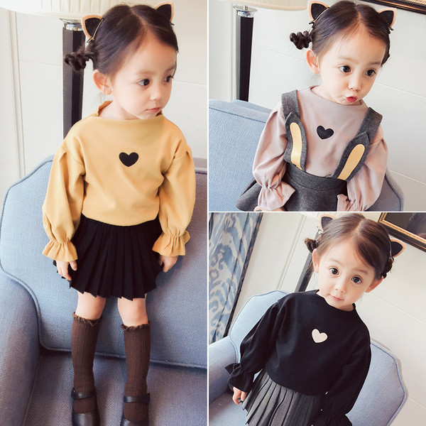 Bluză pentru copii de primăvară-toamnă pentru fete cu guler în formă de O, aplicație mini inimă și mâneci largi în trei culori