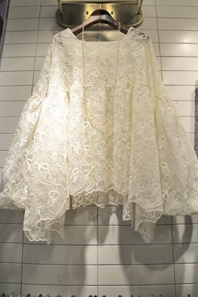 Γυναικεία ευρεία μπλούζα