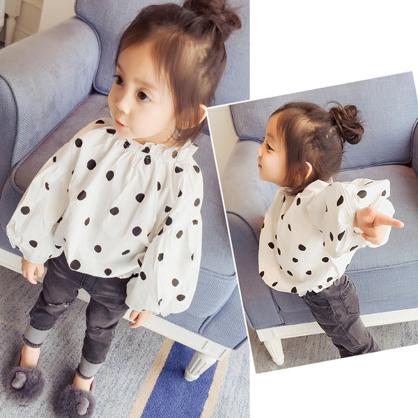 Μοντέρνα παιδική μπλούζα για κορίτσια σε ευρύ μοτίβο