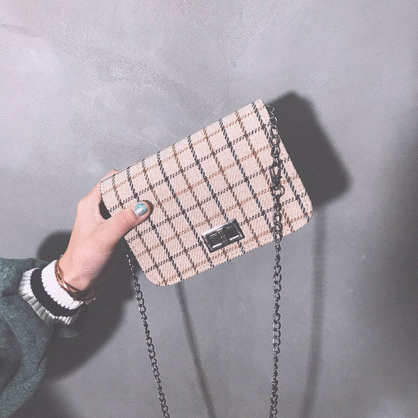 Γυναικεία τσάνταμε μεγάλη λαβή σε διάφορα χρώματα