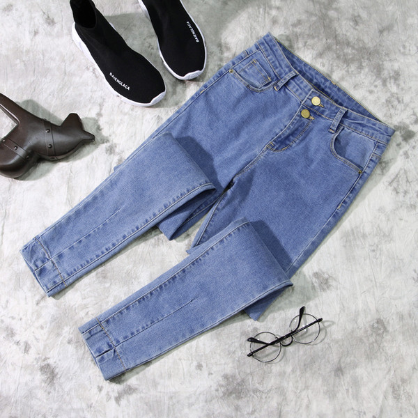 Семпли дамски дънки,подходящи за ежедневие в три цвята