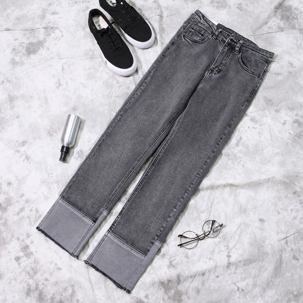 Sima női karcsú farmer érdekes szegéllyel, két színben