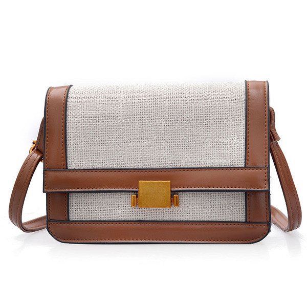 Μίνι γυναικεία τσάντα με μακρύ λεπτό ιμάντα ώμου σε τρία χρώματα