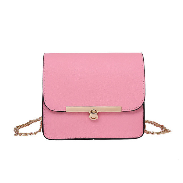 Απλή τγυναικεία σάντα  με μακριά μεταλλική λαβή για το τον ώμο σε διάφορα χρώματα