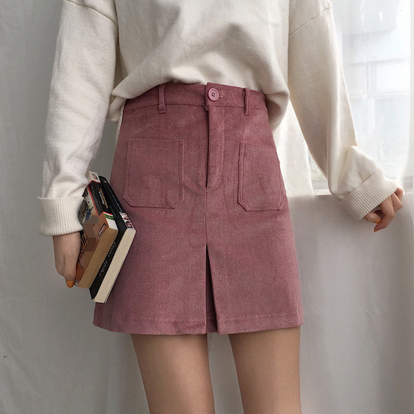 Καθαρισμένη γυναικεία φούστα με ψηλή μέση, τσέπες και σχισμή σε δύο χρώματα