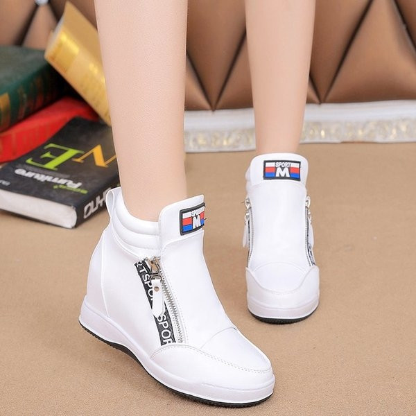 Γυναικεία πάνινα παπούτσια με φερμουάρ και εσωτερική πλατφόρμα