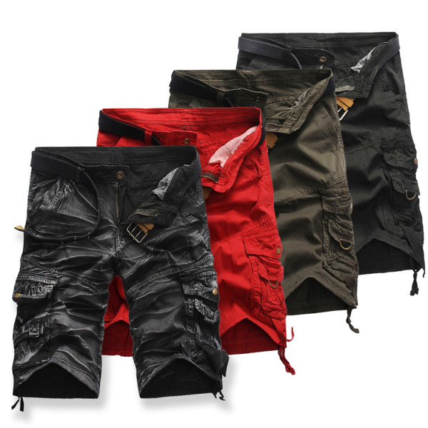 Rövid férfi rövidnadrág oldalzsebekkel, mindennapi használatra alkalmas különböző színekben