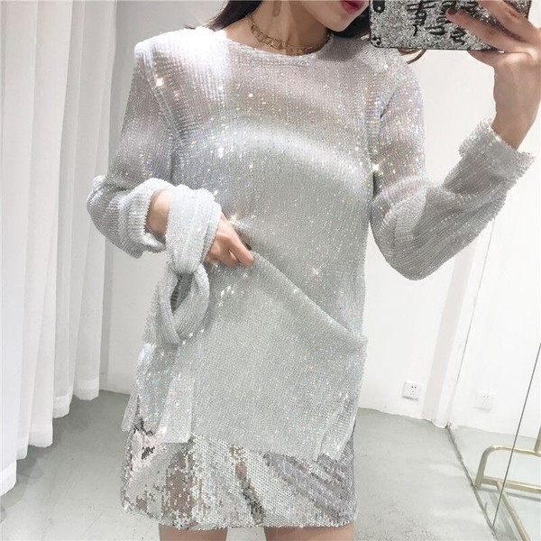 Γυναικείο φόρεμα με πούλιες ευρύ σχέδιο με αξεσουάρ