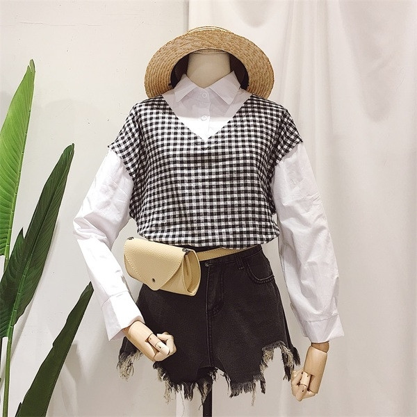 Ένα ενδιαφέρον γυναικείο πουκάμισο  με πολλά χρώματα