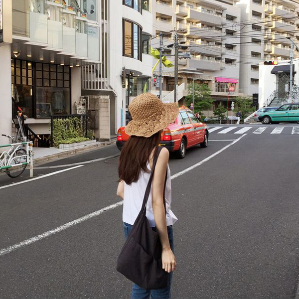 Ψάτινο γυναικείο καπέλο της παραλίας