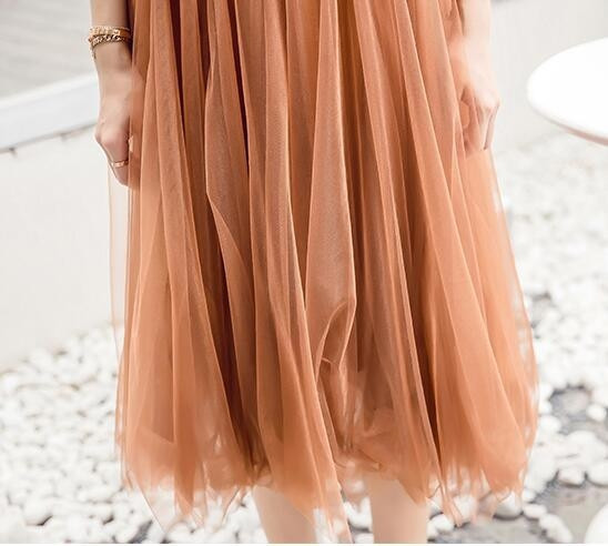 Γυναικείο αμάνικο φόρεμα με λαιμόκοψη