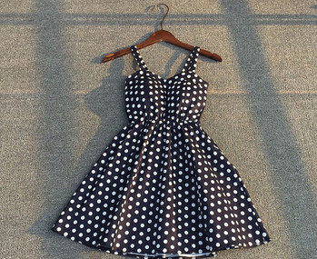 Rochie casual dama - diferite modele, cu bretele subtiri, potrivita pentru uzul de zi cu zi