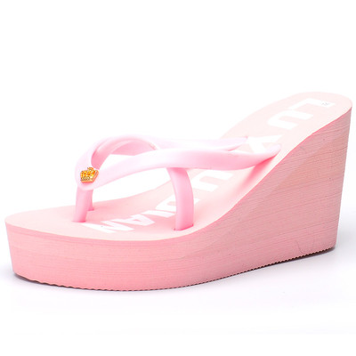 Дамски чехли с висока подметка и надпис