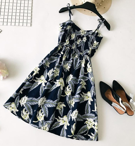 Γυναικείο καλοκαιρινό φόρεμα σε δύο χρώματα σε σχέδιο κοπής