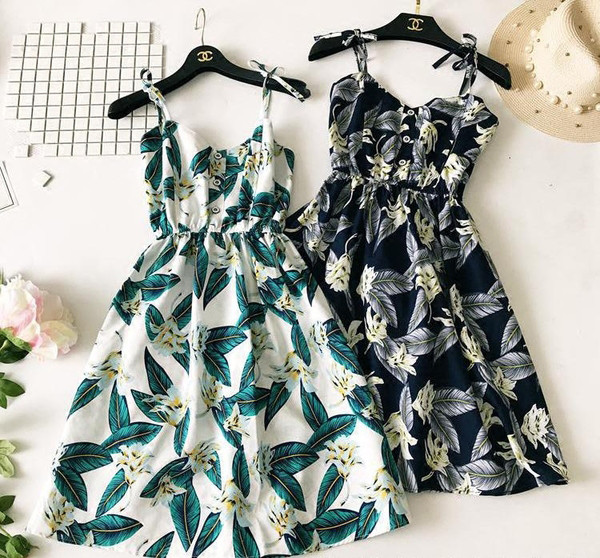 Γυναικείο καλοκαιρινό φόρεμα σε δύο χρώματα σε σχέδιο κοπής