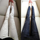 Modern női leggings fekete-fehér hímzéssel