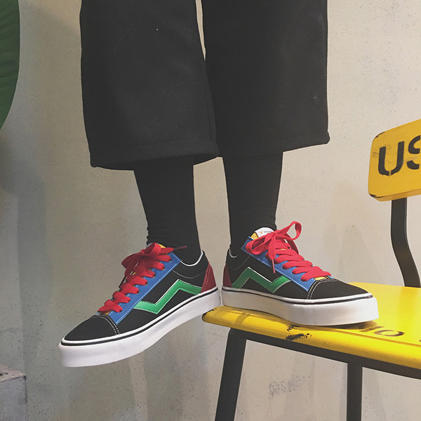 Εκκεντρικά καθημερινά γυναικεία πάνινα παπούτσια