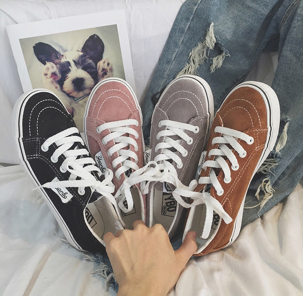 Casual  καθημερινά γυναικεία πάνινα παπούτσια με επίπεδη σόλα σε διάφορα χρώματα