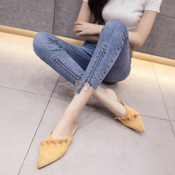 Γυναικεία ελαστικά τζιν  Slim μοντέλο με υψηλή μέση