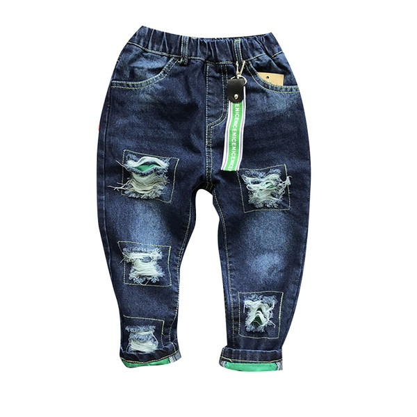 Αθλητικά-κομψά παιδικά τζιν για αγόρια με σκίσματα