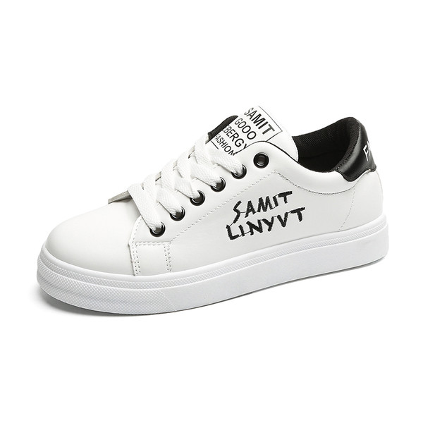 Ежедневни дамски кецове с надпис в три цвята