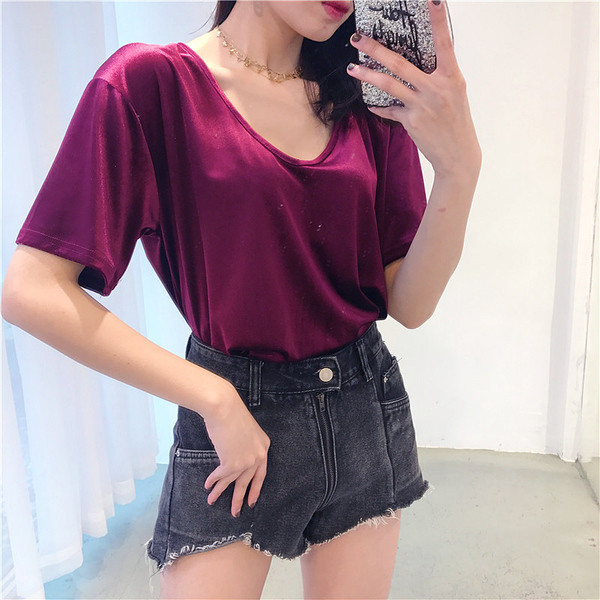 Καθημερινή κοντή μπλούζα με κοντό μανίκι σε διάφορα χρώματα