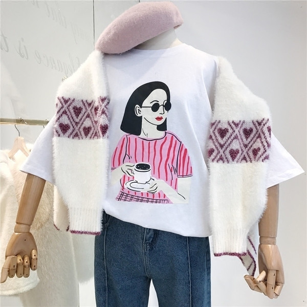 Κομψή γυναικεία μπλούζα με φαρδύ μανίκι 3/4 με λευκό, μαύρο και ροζ χρώμα